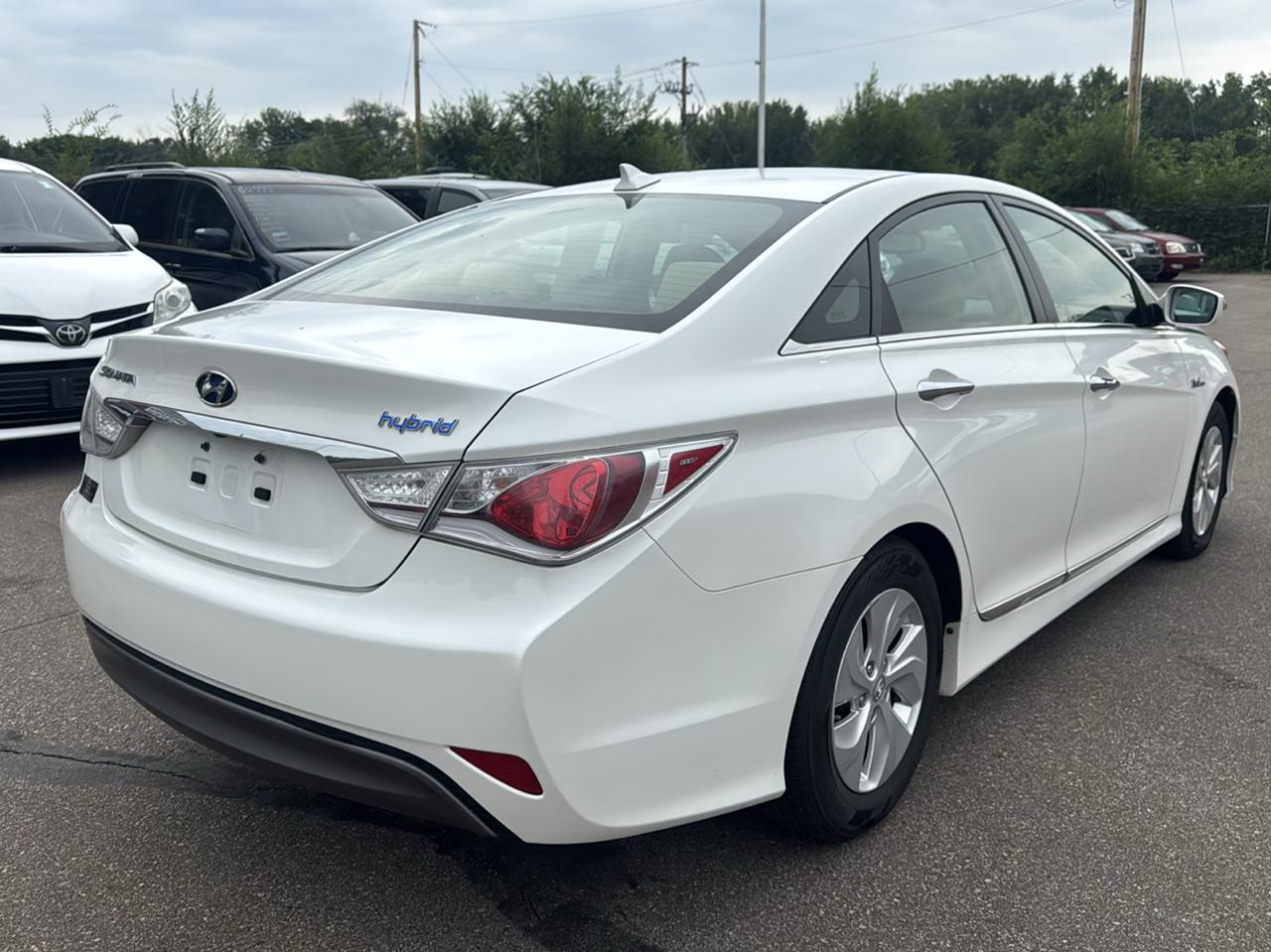 Hyundai Sonata Hybrid 4dr Sdn 2014
