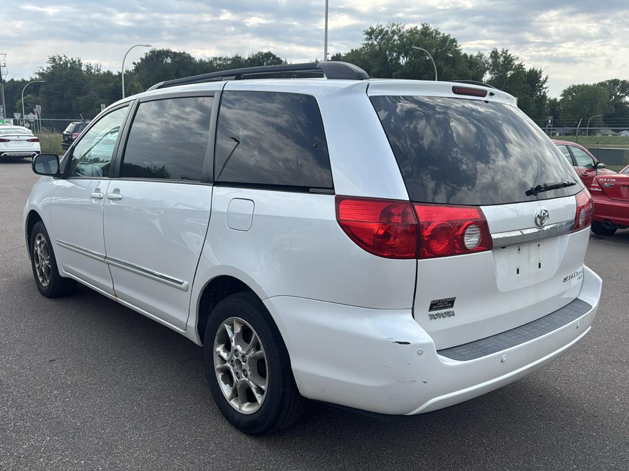Toyota Sienna 5dr XLE AWD (Natl) 2006
