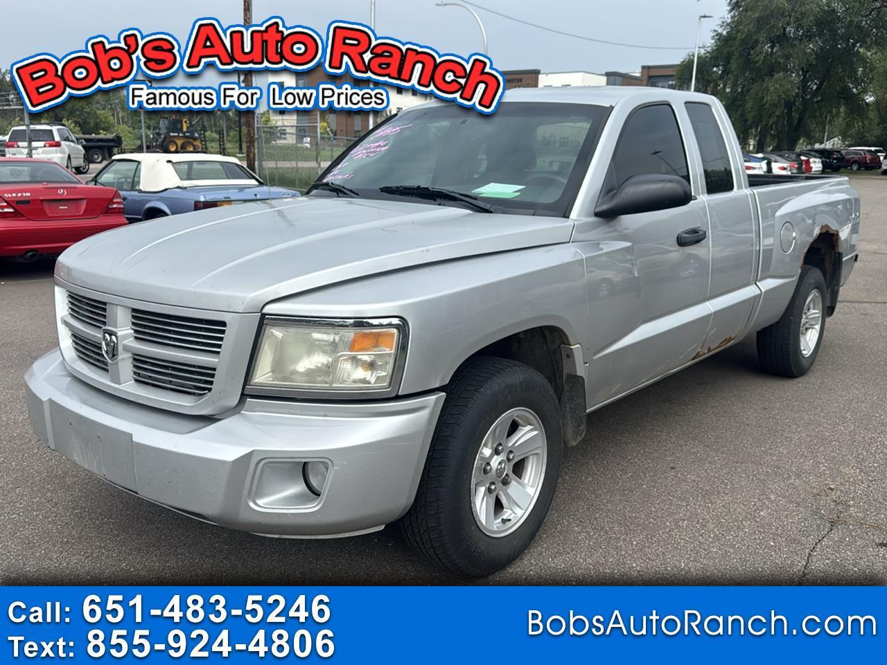 Dodge Dakota 4WD Ext Cab SXT 2010