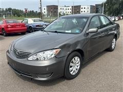 2005 Toyota Camry 