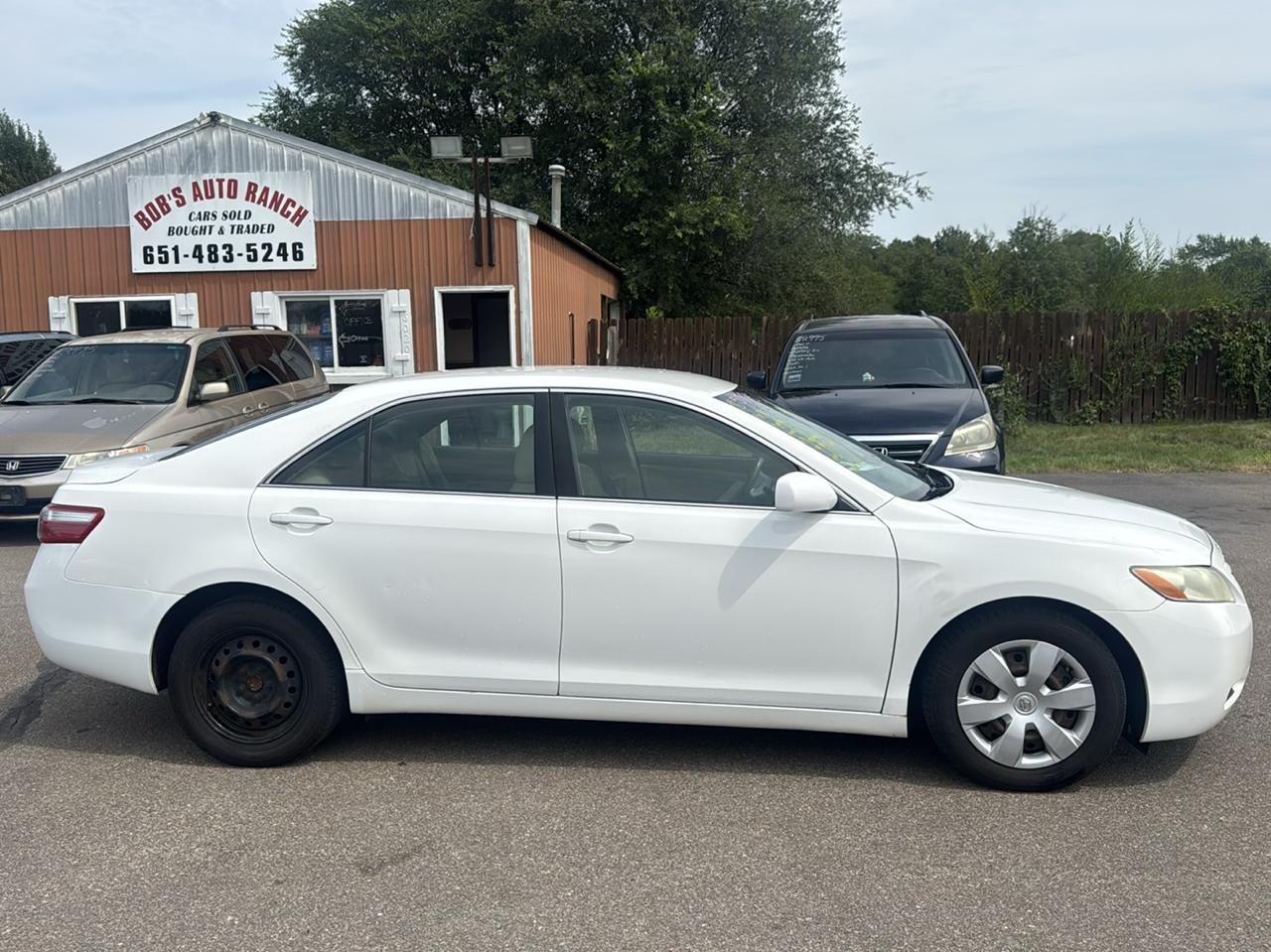 Toyota Camry 4dr Sdn I4 Man (Natl) 2009