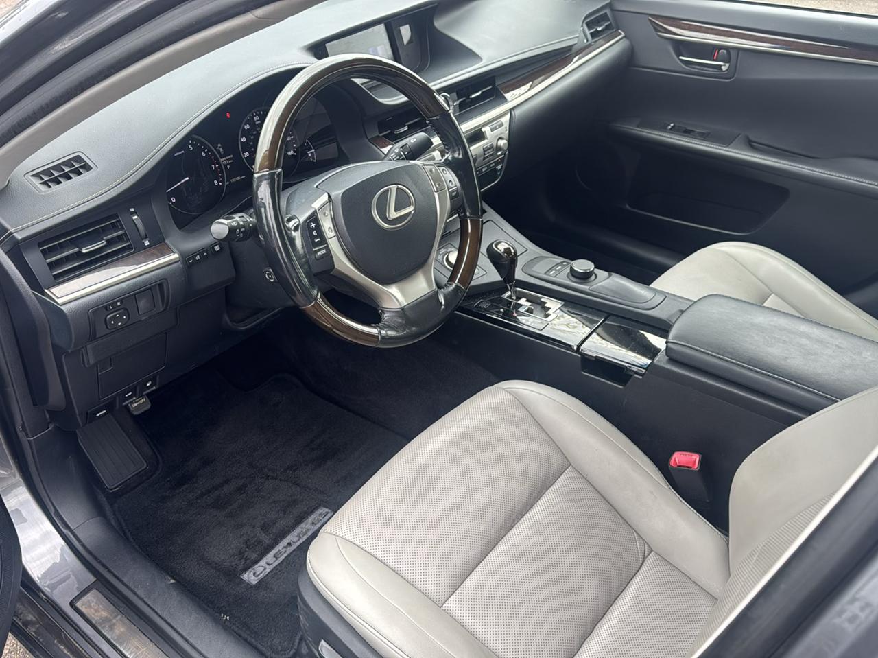 Lexus ES 350 4dr Sdn 2014