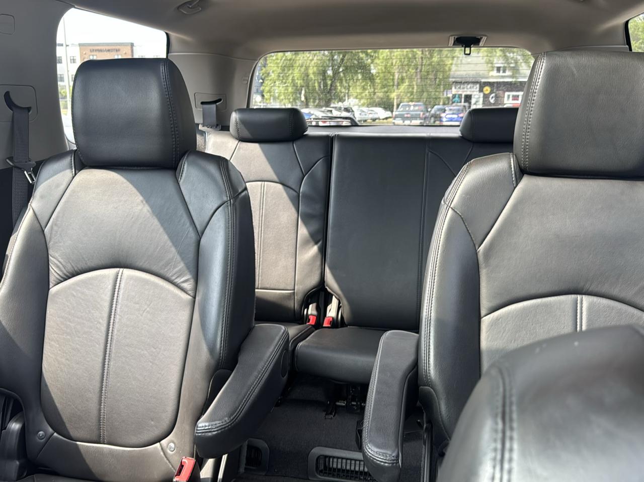 GMC Acadia AWD 4dr SLT1 2012