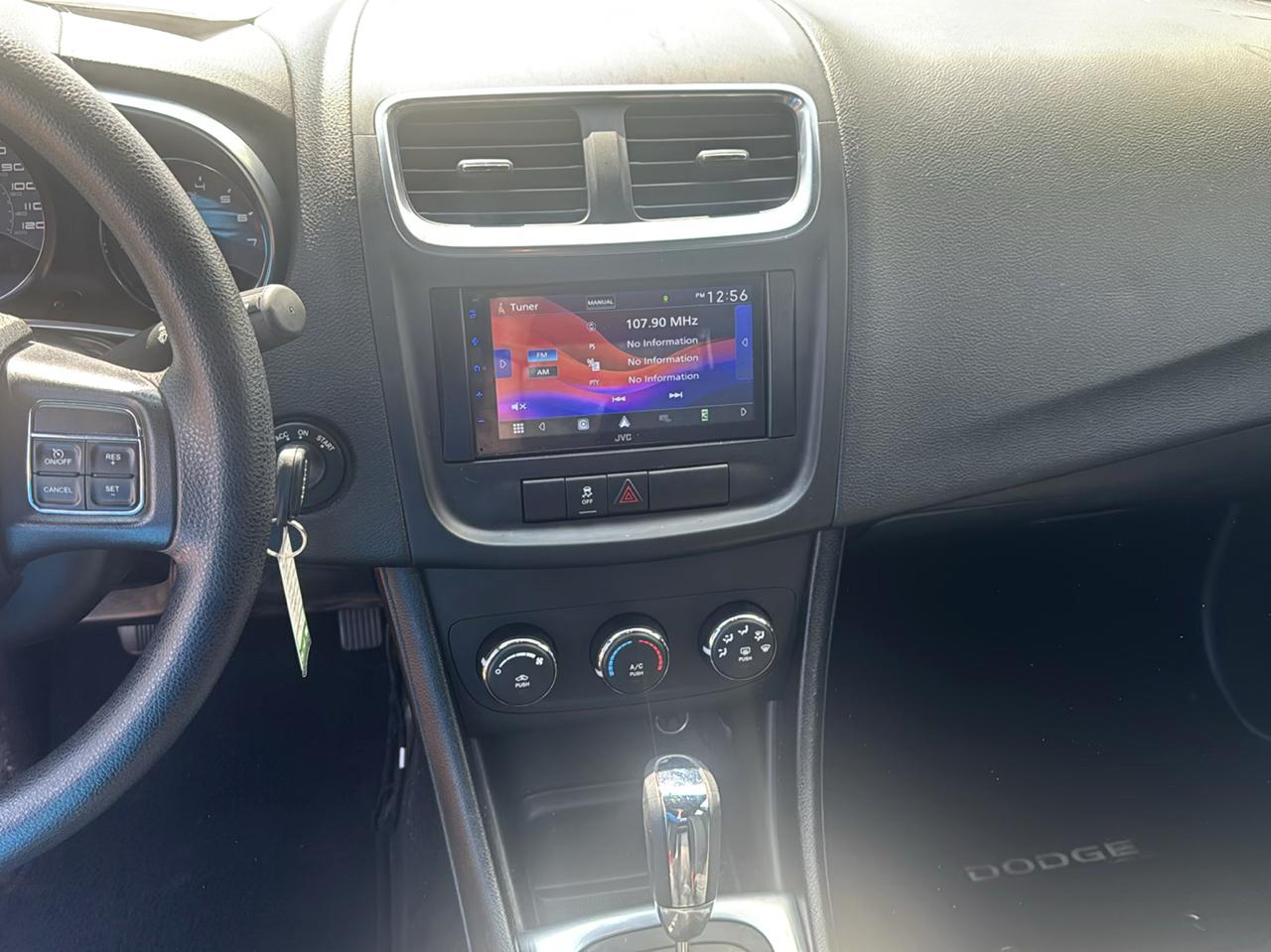 Dodge Avenger 4dr Sdn SE 2014