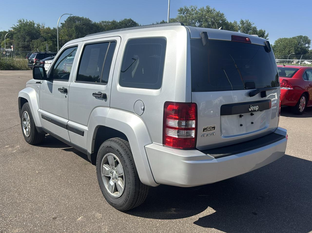 Jeep Liberty 4WD 4dr Sport 2012