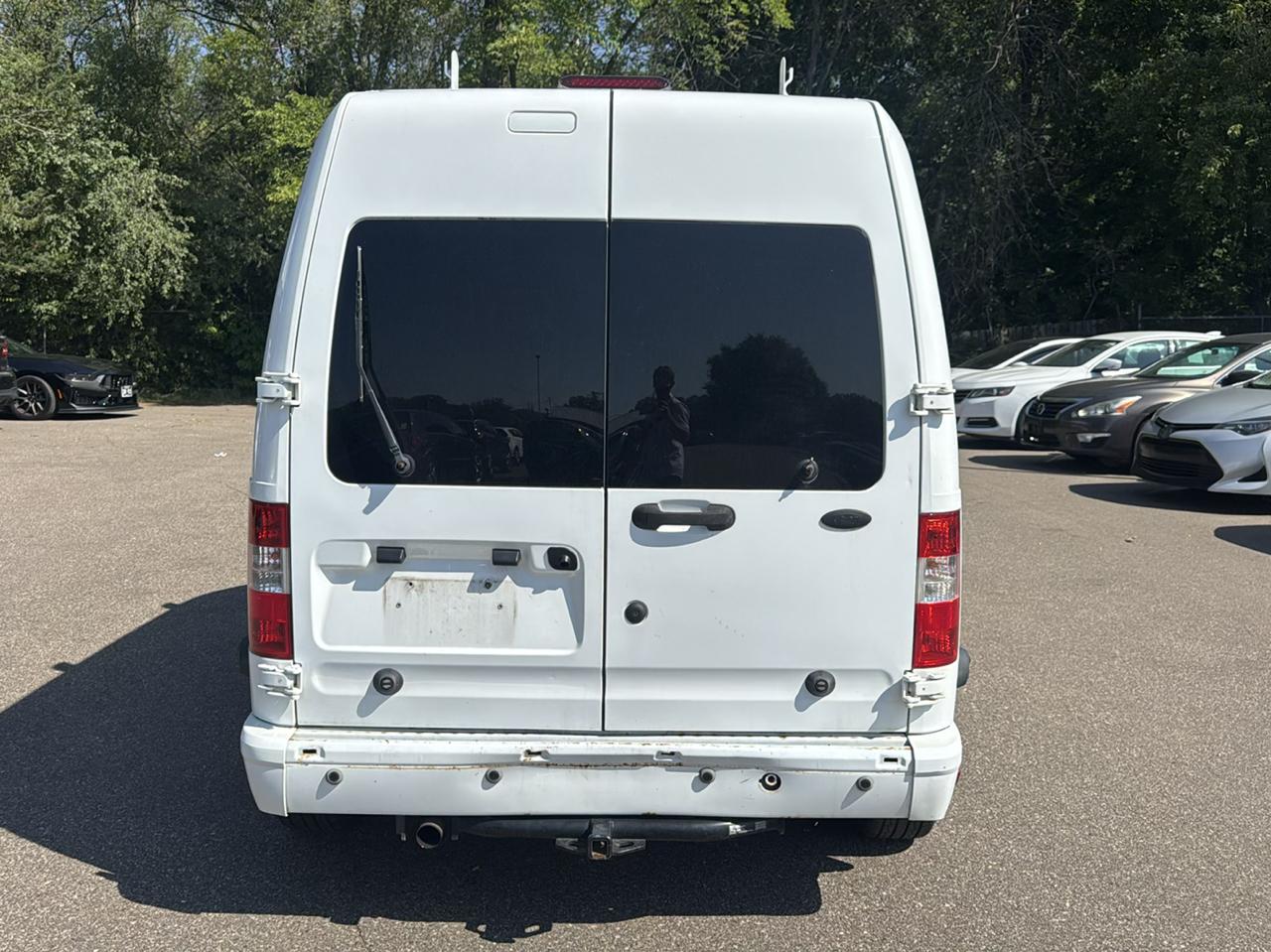 Ford Transit Connect 114.6" XL w/side & rear door privacy glass 2010