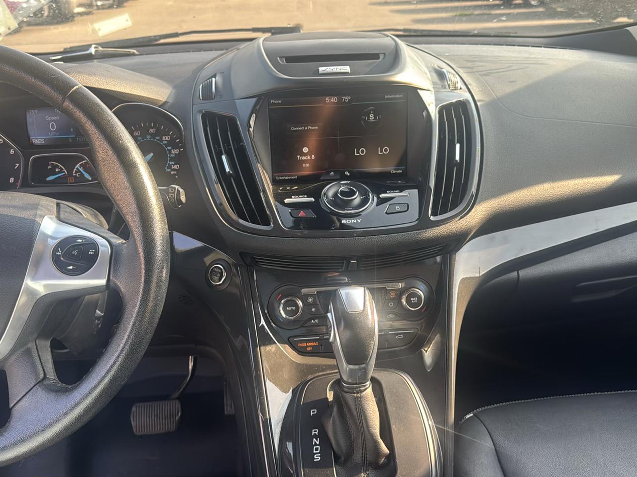 Ford Escape 4WD 4dr Titanium 2015