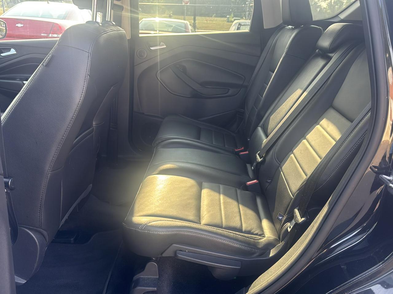 Ford Escape 4WD 4dr Titanium 2015