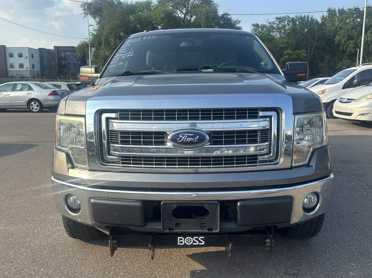 Ford F-150 4WD SuperCrew 145" XLT 2013