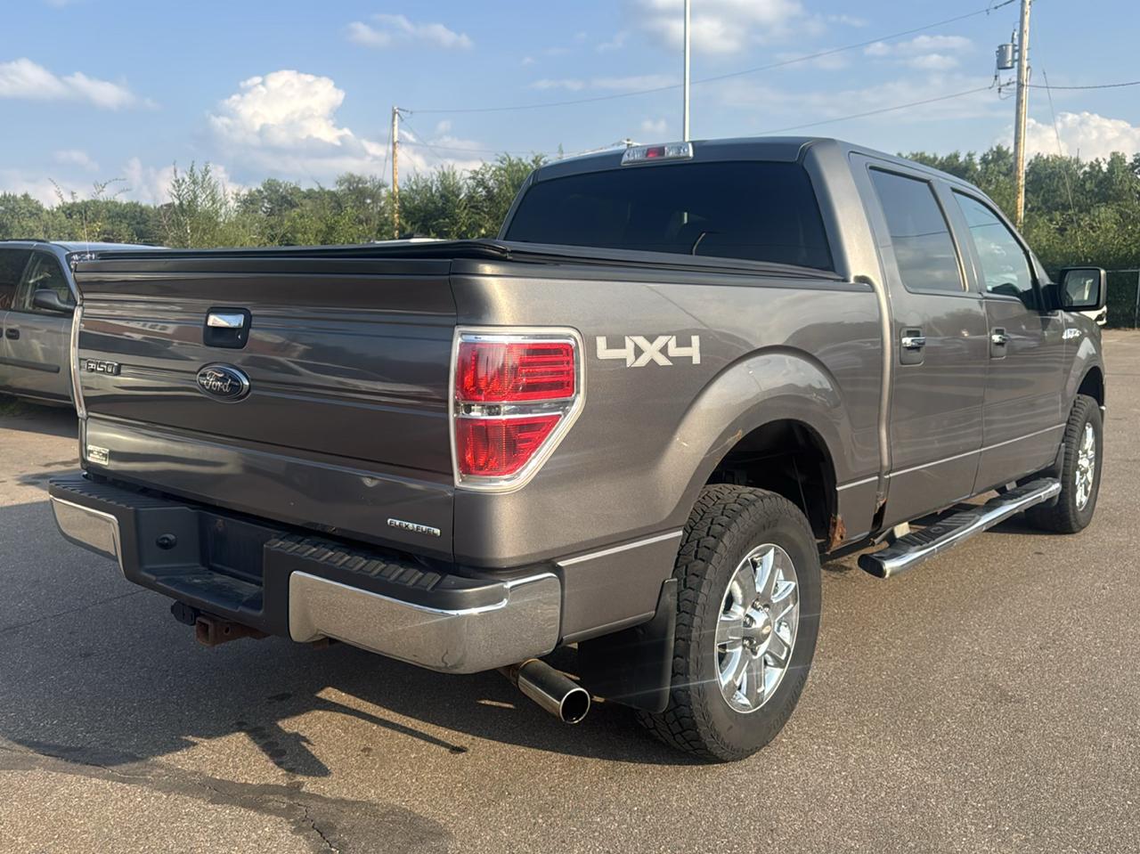 Ford F-150 4WD SuperCrew 145" XLT 2013