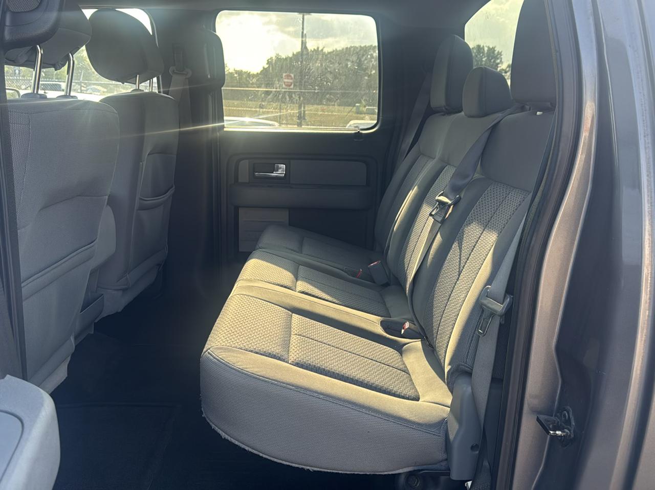 Ford F-150 4WD SuperCrew 145" XLT 2013