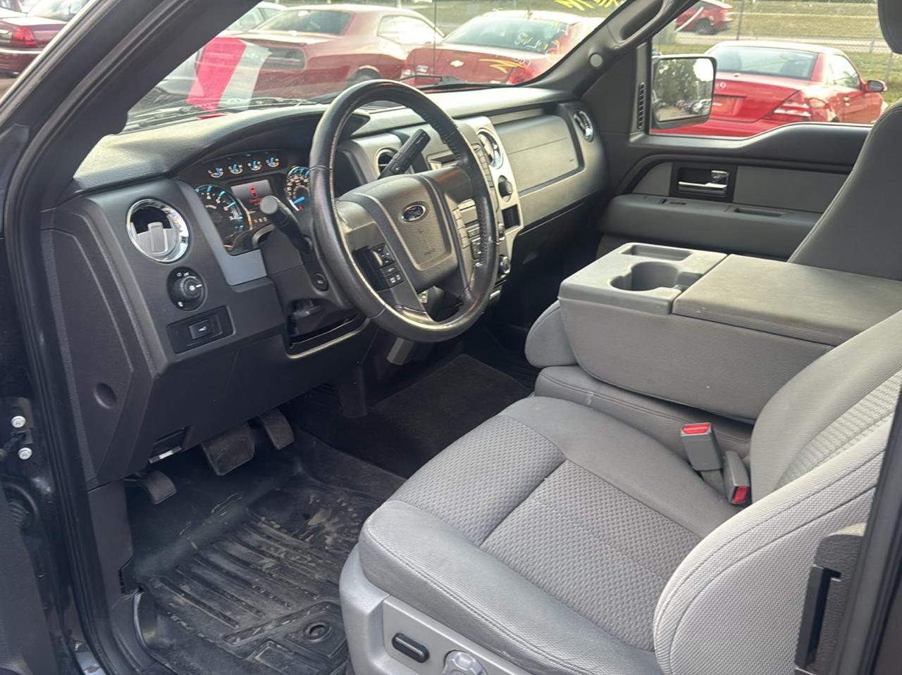 Ford F-150 4WD SuperCab 145" Lariat 2014