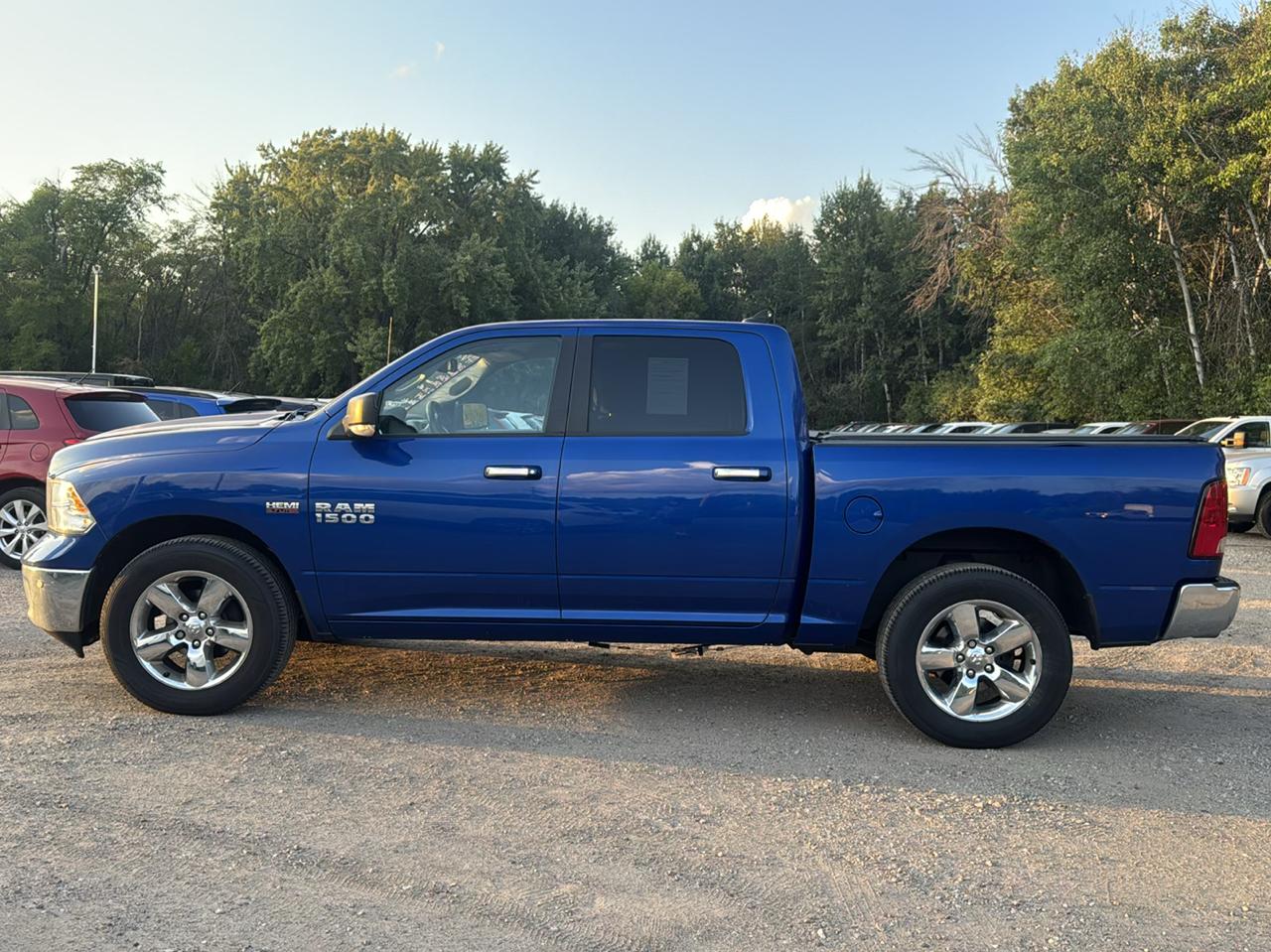 RAM 1500 4WD Crew Cab 140.5" Big Horn 2015