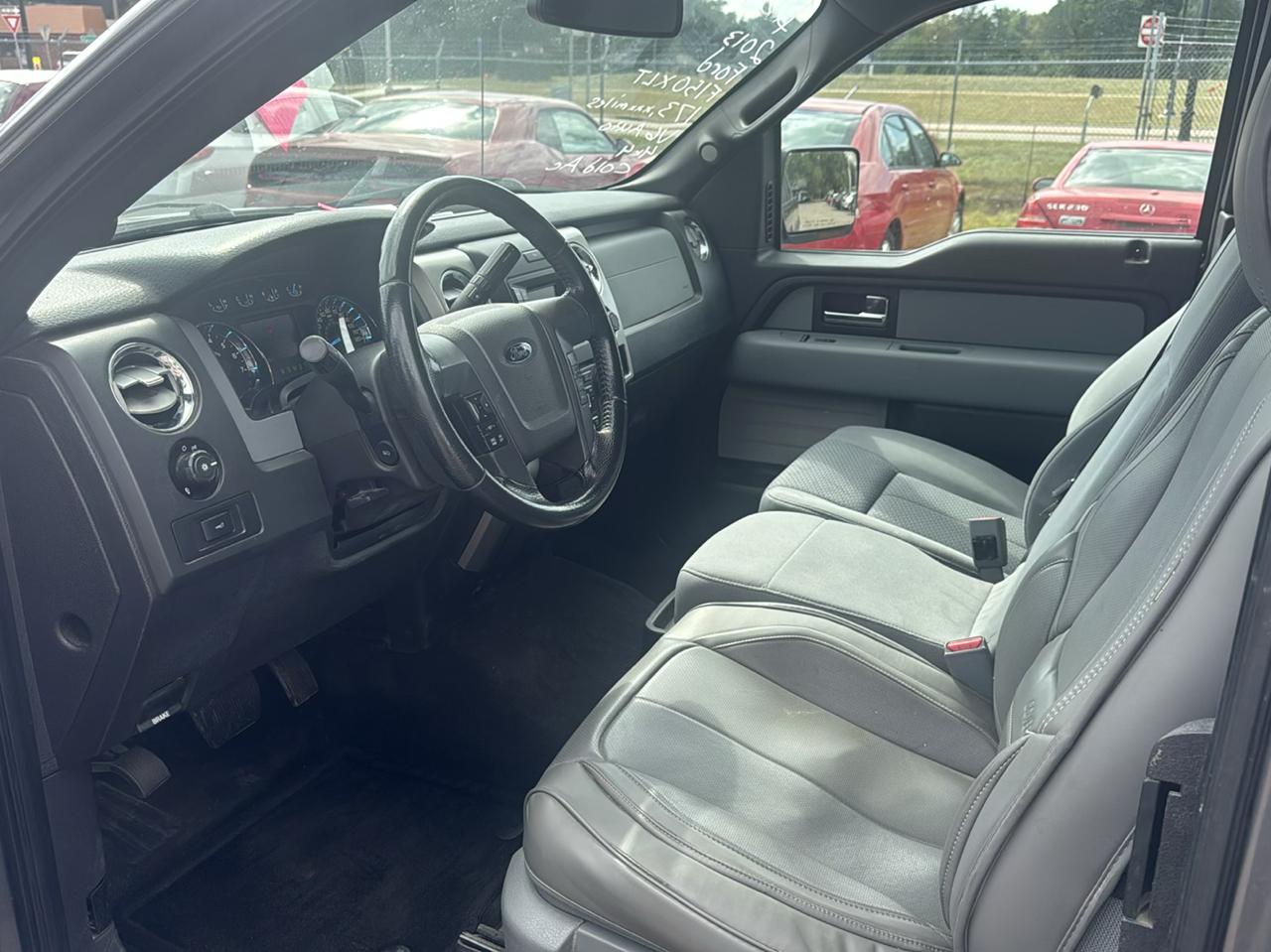 Ford F-150 4WD SuperCab 145" Lariat 2013