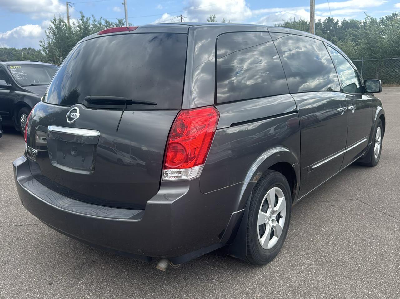 Nissan Quest 4dr Base 2007