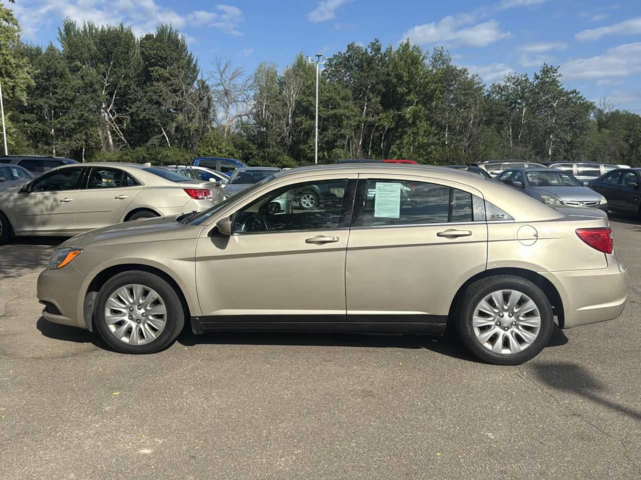 Chrysler 200 4dr Sdn LX 2014