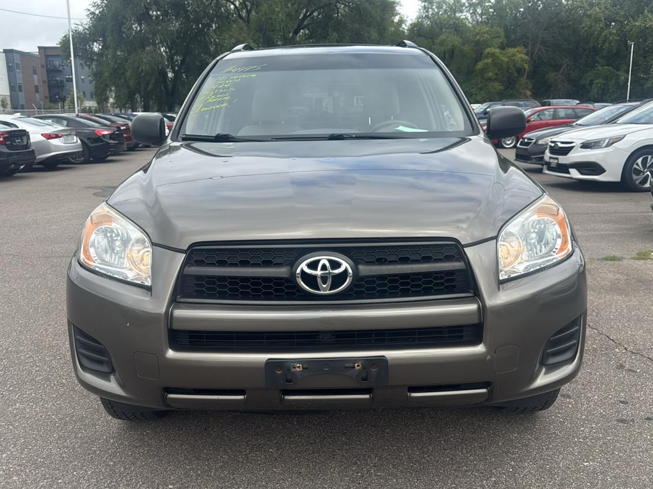 Toyota RAV4 4WD 4dr 4-cyl 4-Spd AT (Natl) 2010