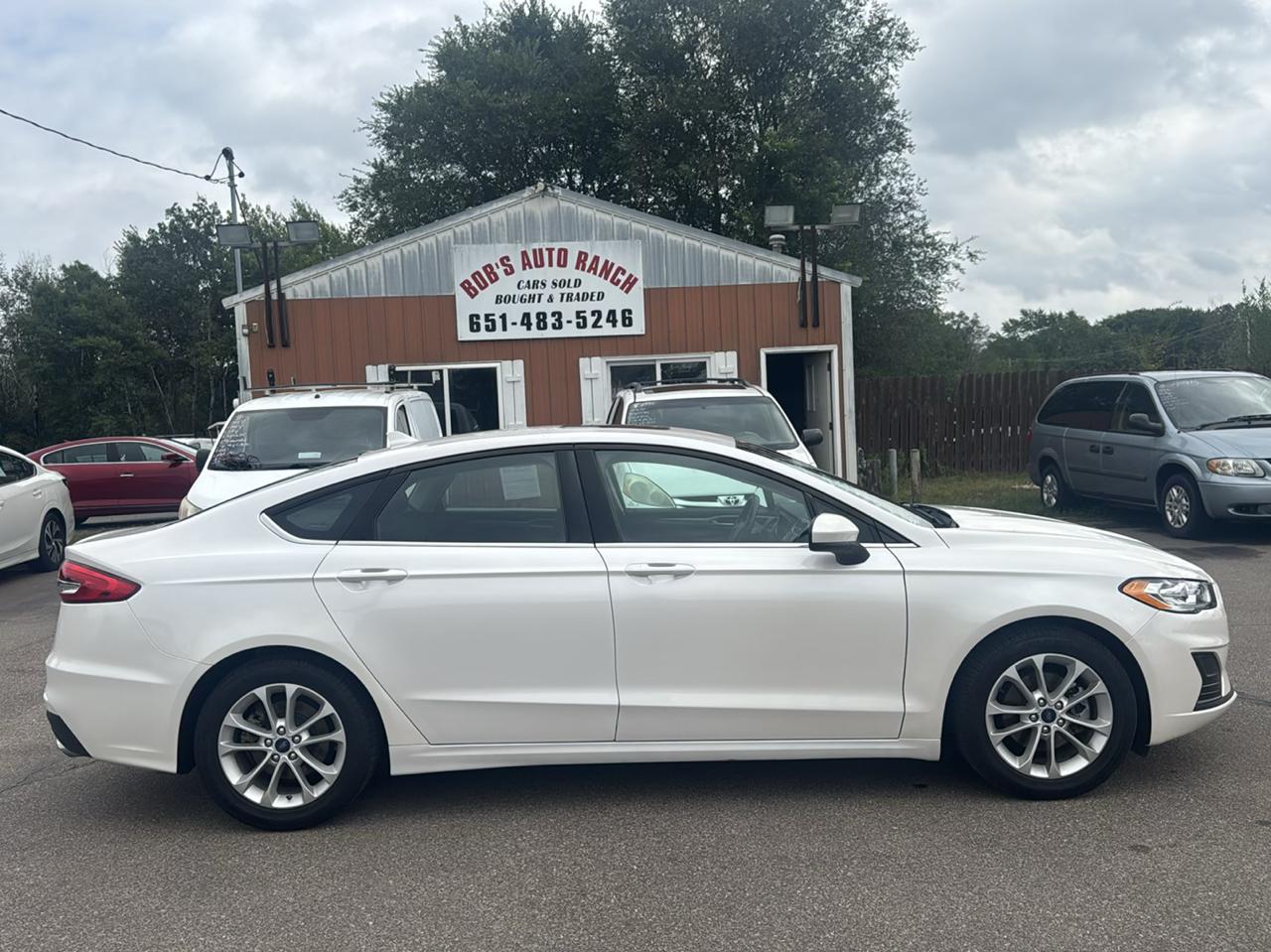 Ford Fusion SE FWD 2019