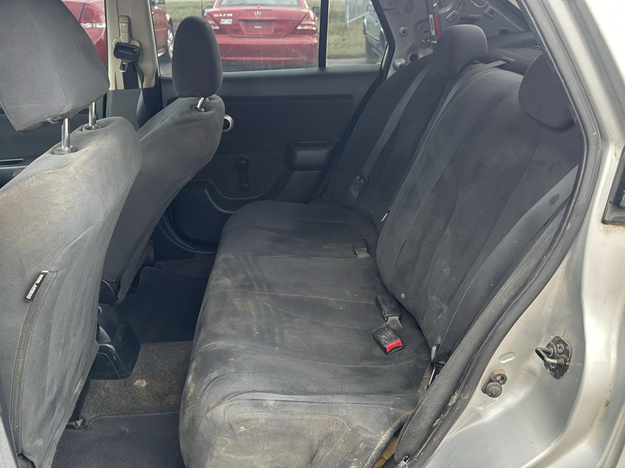 Nissan Versa 4dr Sdn I4 Auto 1.6 2009