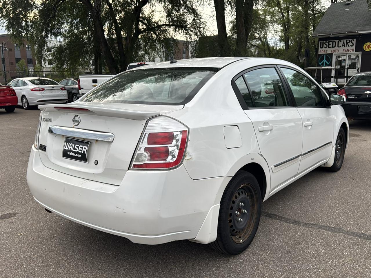 Nissan Sentra 4dr Sdn I4 CVT 2.0 S 2011