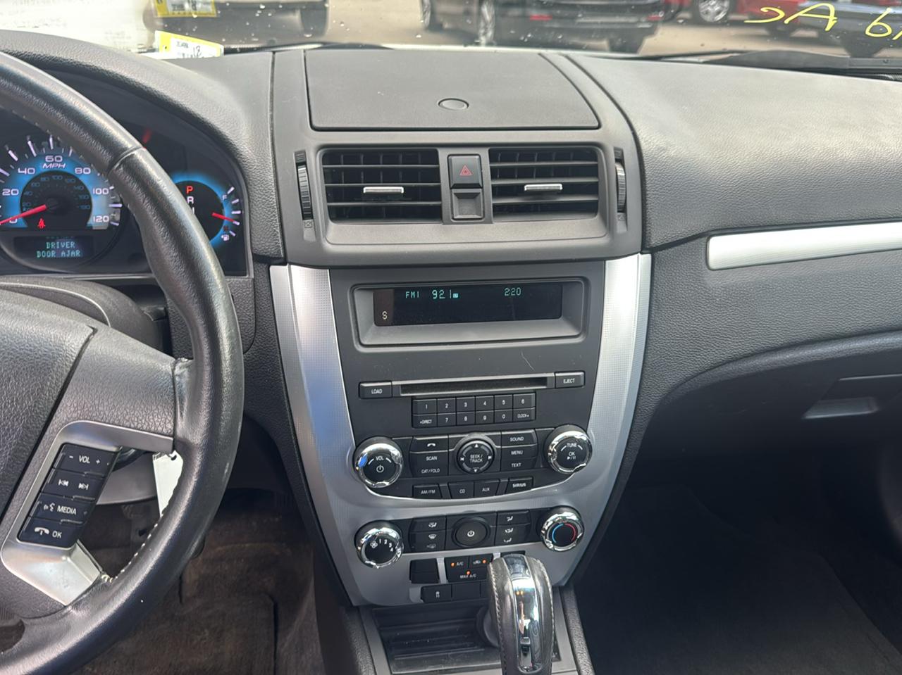 Ford Fusion 4dr Sdn SE FWD 2010