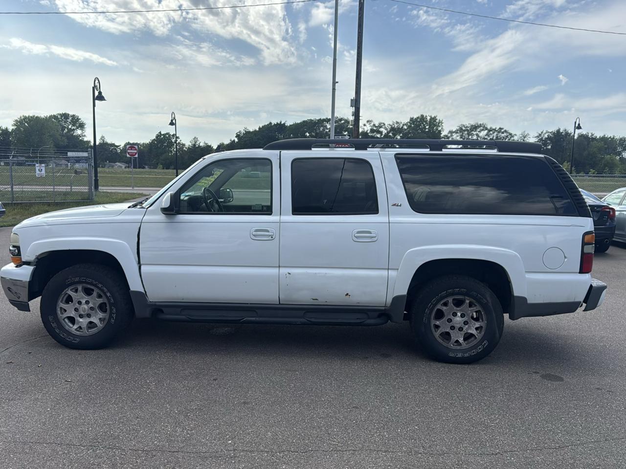 Chevrolet Suburban 4dr 1500 4WD Z71 2006
