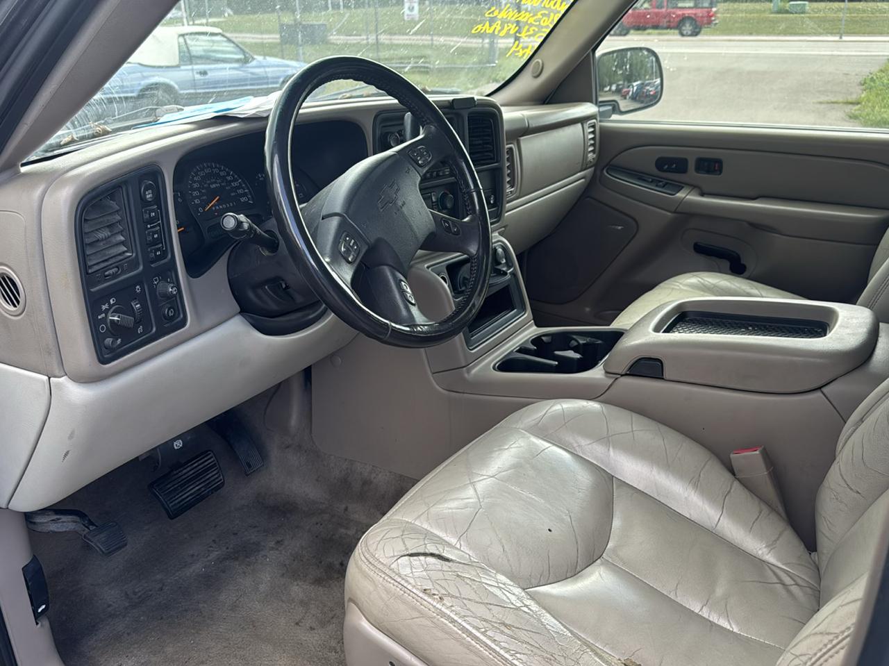 Chevrolet Suburban 4dr 1500 4WD Z71 2006