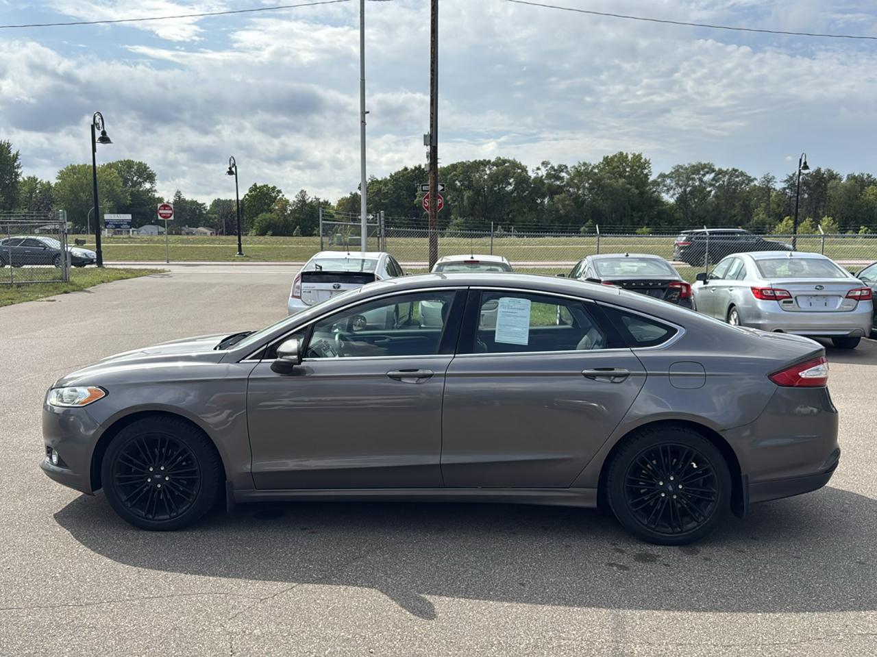 Ford Fusion 4dr Sdn SE FWD 2013