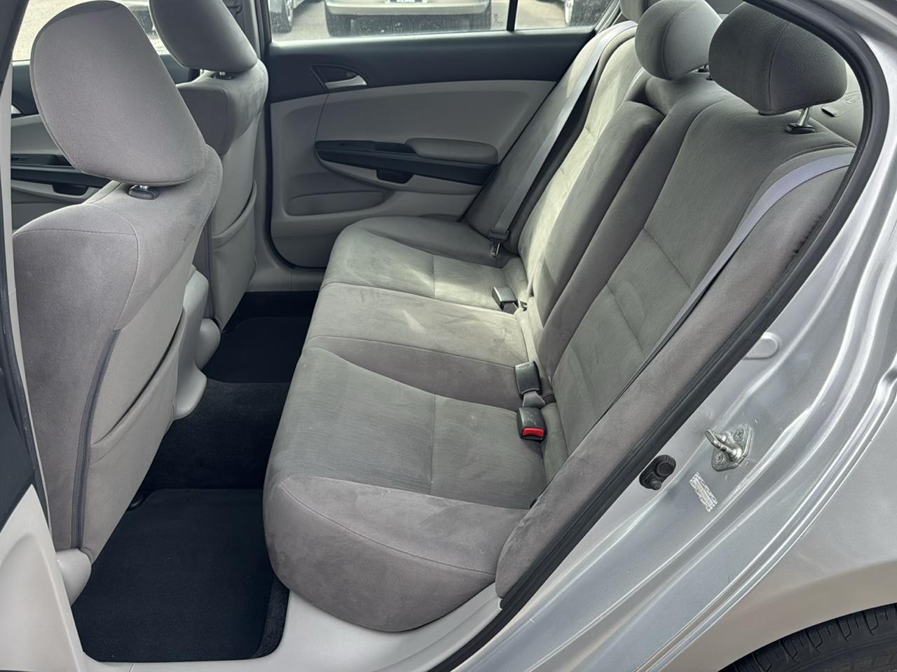 Honda Accord Sdn 4dr I4 Auto LX 2011