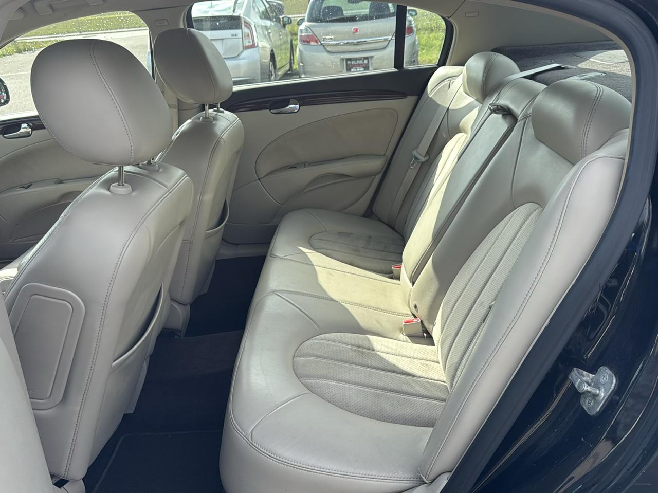 Buick Lucerne 4dr Sdn CXL Special Edition *Ltd Avail* 2010