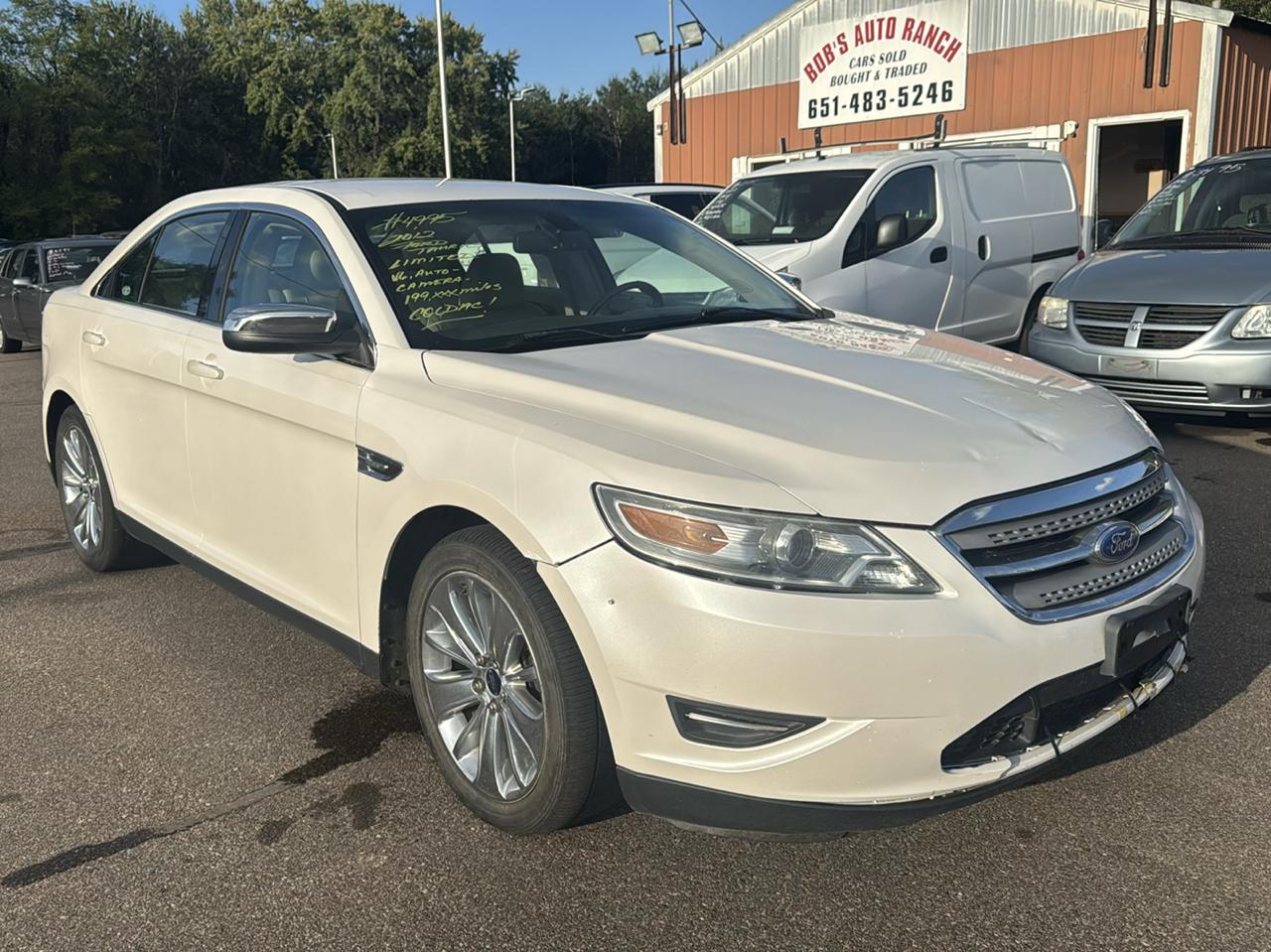 Ford Taurus 4dr Sdn Limited FWD 2012