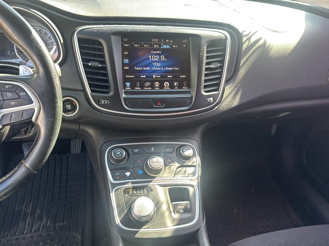 Chrysler 200 4dr Sdn Limited Platinum FWD 2016