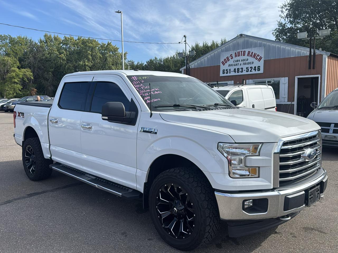 Ford F-150 4WD SuperCrew 145" XLT 2017