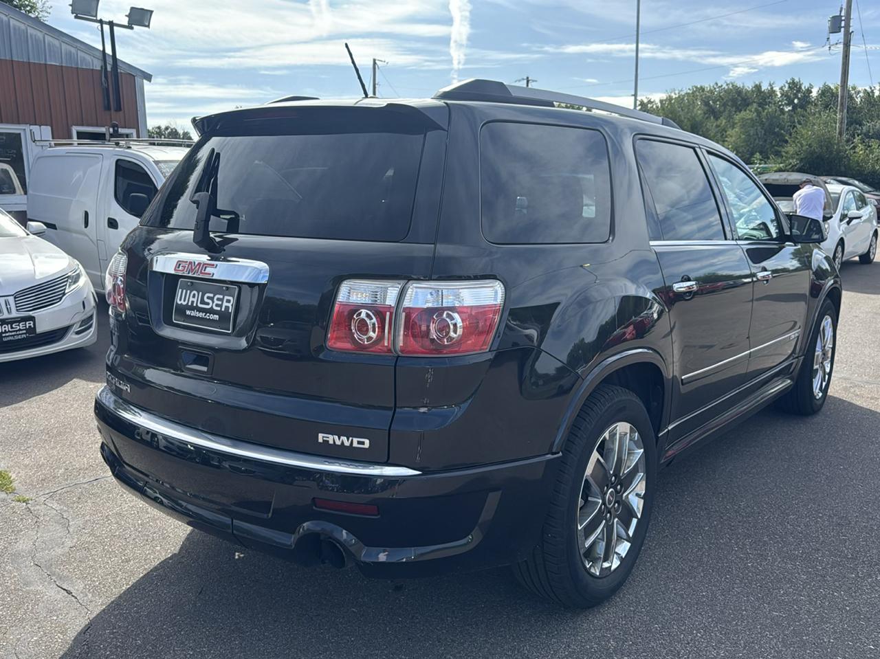 GMC Acadia AWD 4dr Denali 2012