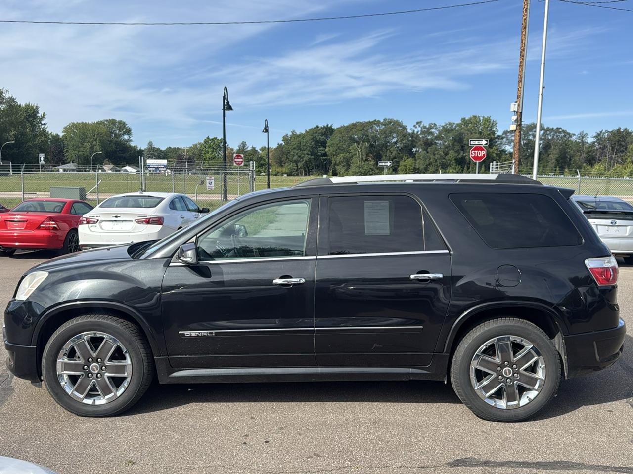 GMC Acadia AWD 4dr Denali 2012