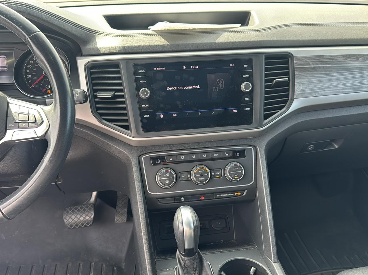 Volkswagen Atlas Cross Sport 3.6L V6 SE w/Technology 4MOTION 2020