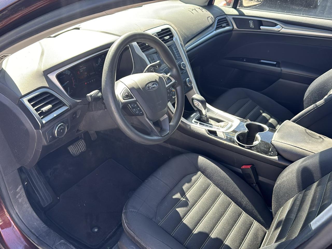 Ford Fusion 4dr Sdn SE FWD 2015
