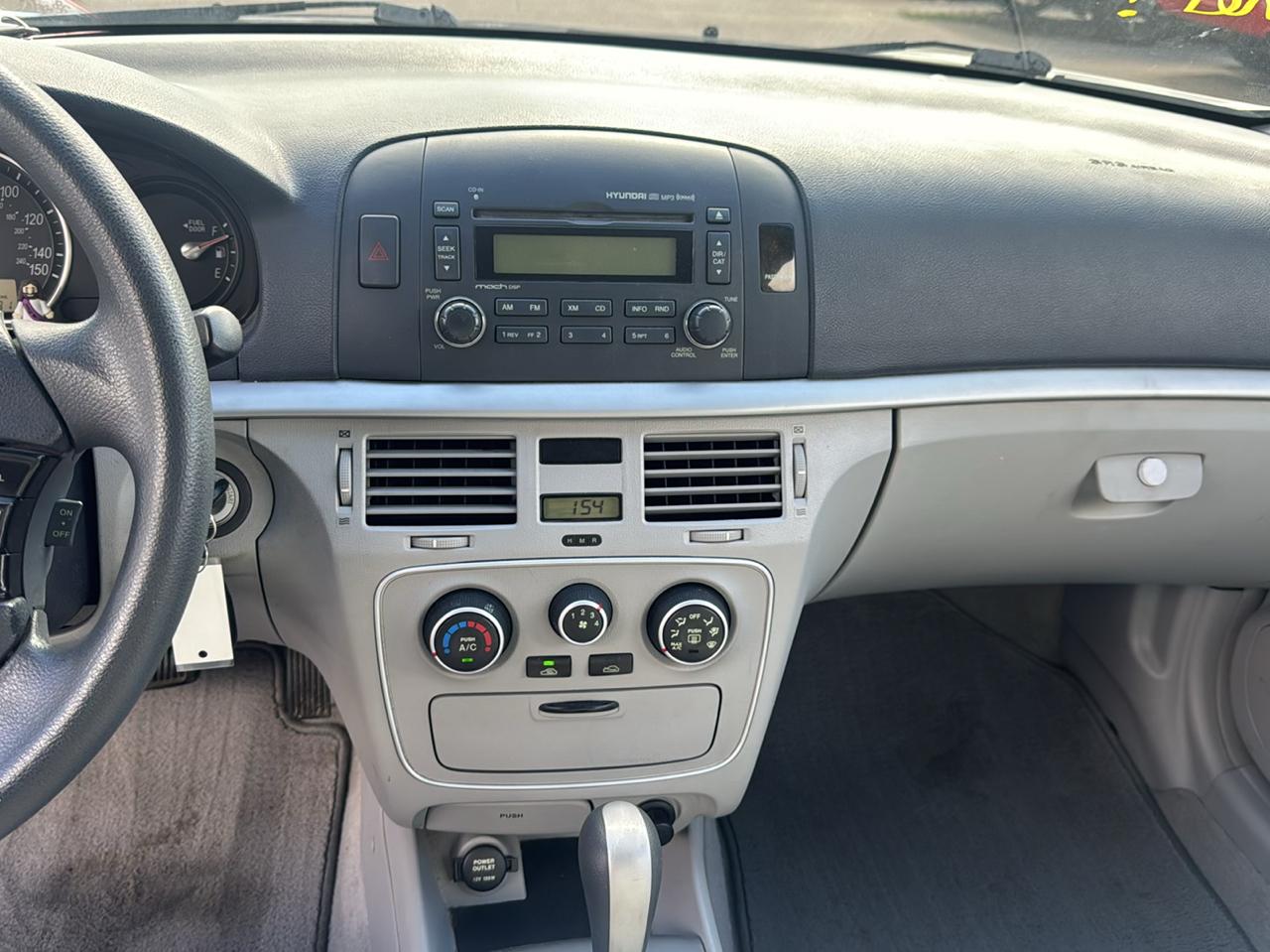 Hyundai Sonata 4dr Sdn I4 Man GLS 2008