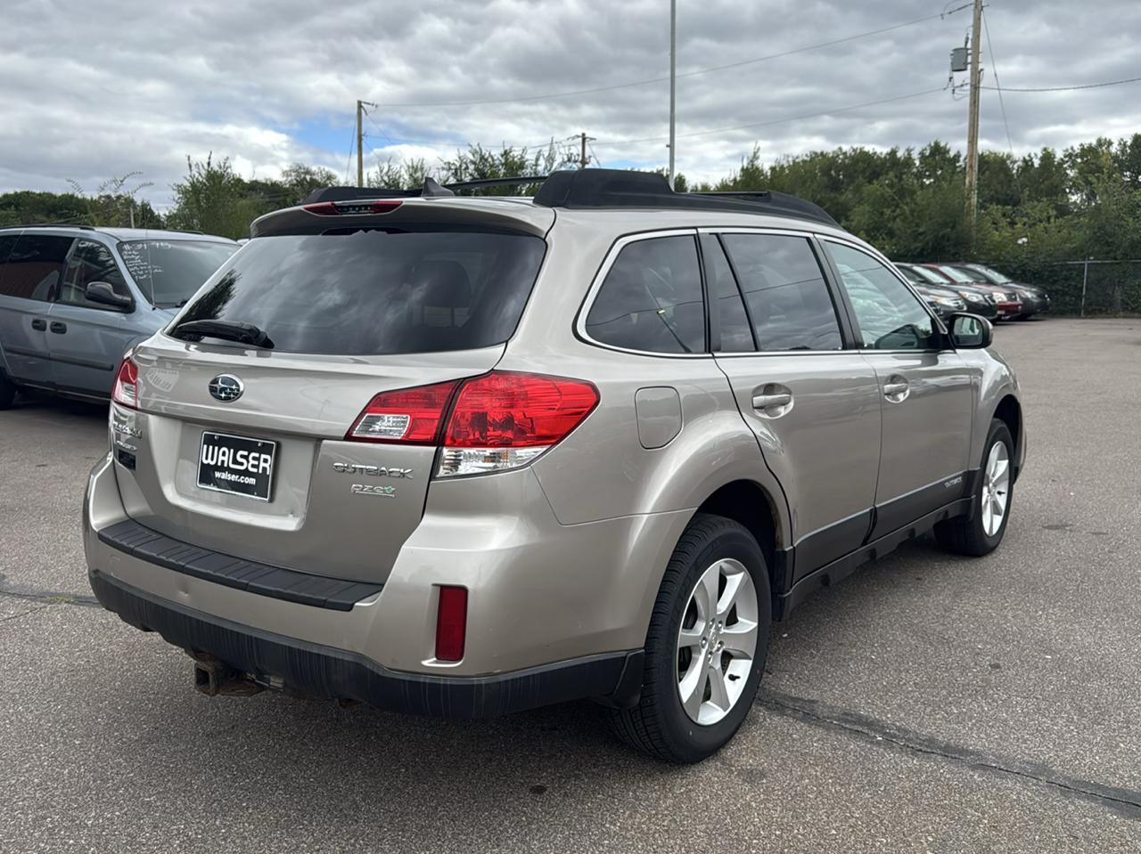 Subaru Outback 4dr Wgn H4 Auto 2.5i Limited 2014