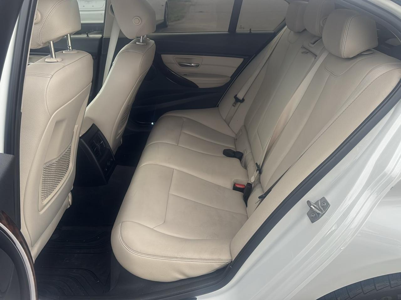 BMW 3 Series 4dr Sdn 328i xDrive AWD South Africa 2015