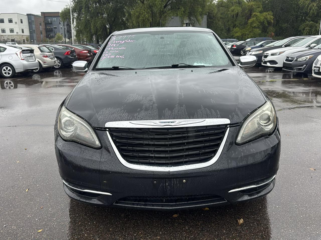 Chrysler 200 4dr Sdn Limited 2011