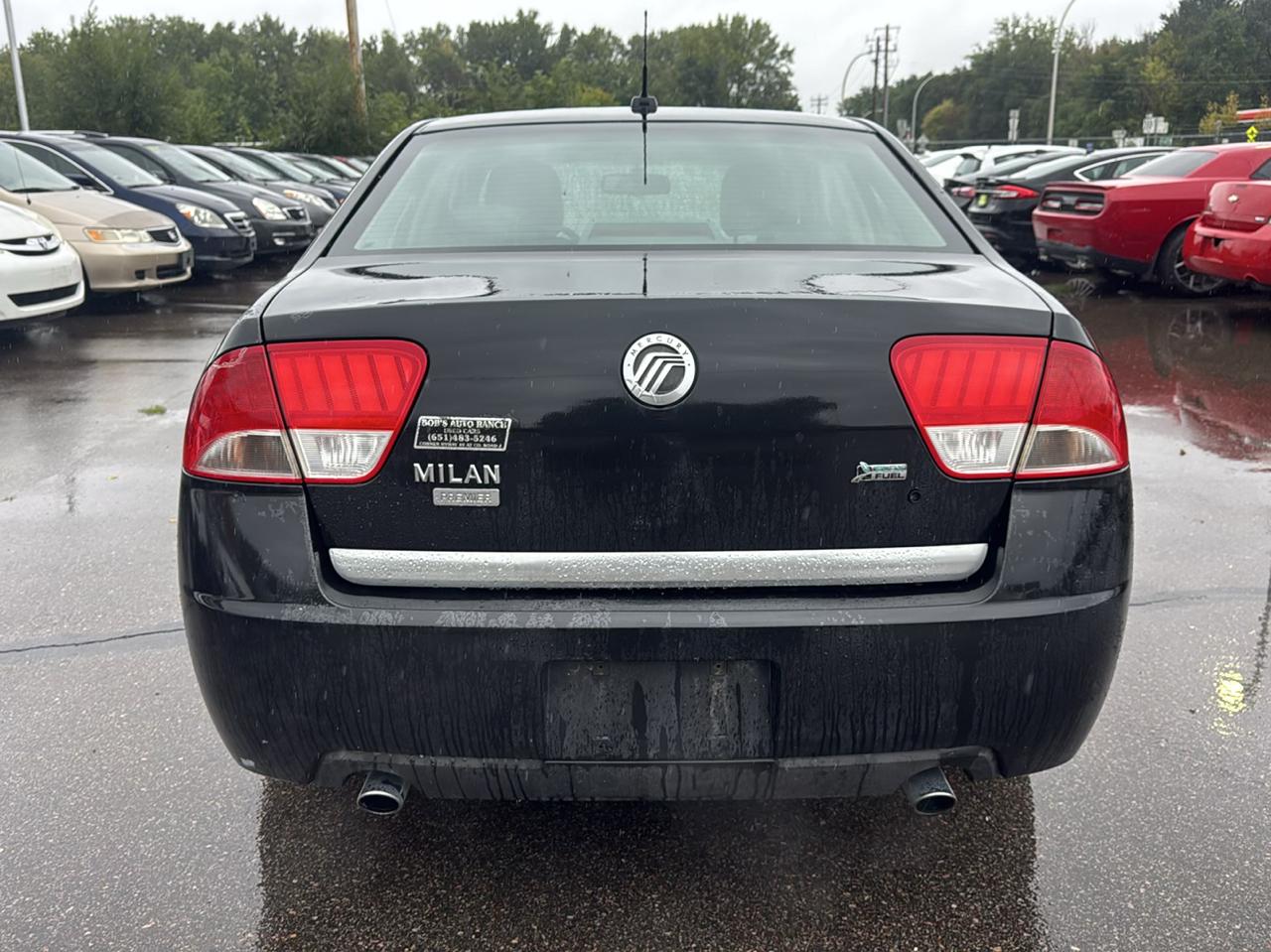 Mercury Milan 4dr Sdn Premier FWD 2010