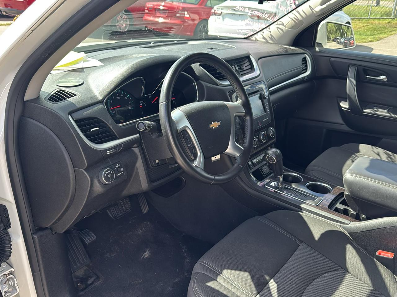 Chevrolet Traverse AWD 4dr LT w/1LT 2015