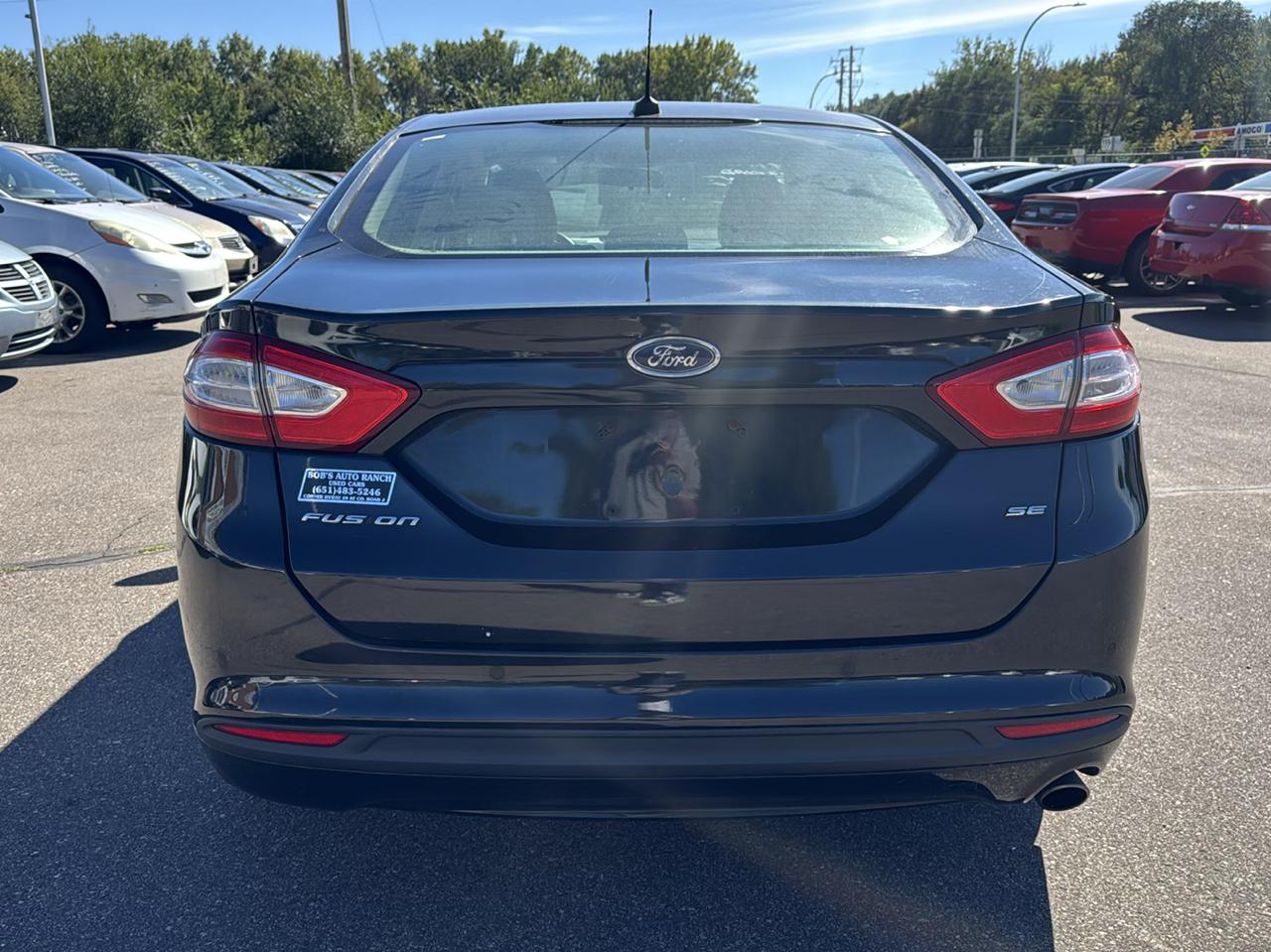 Ford Fusion 4dr Sdn SE FWD 2013