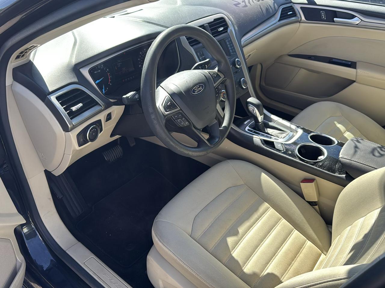 Ford Fusion 4dr Sdn SE FWD 2013