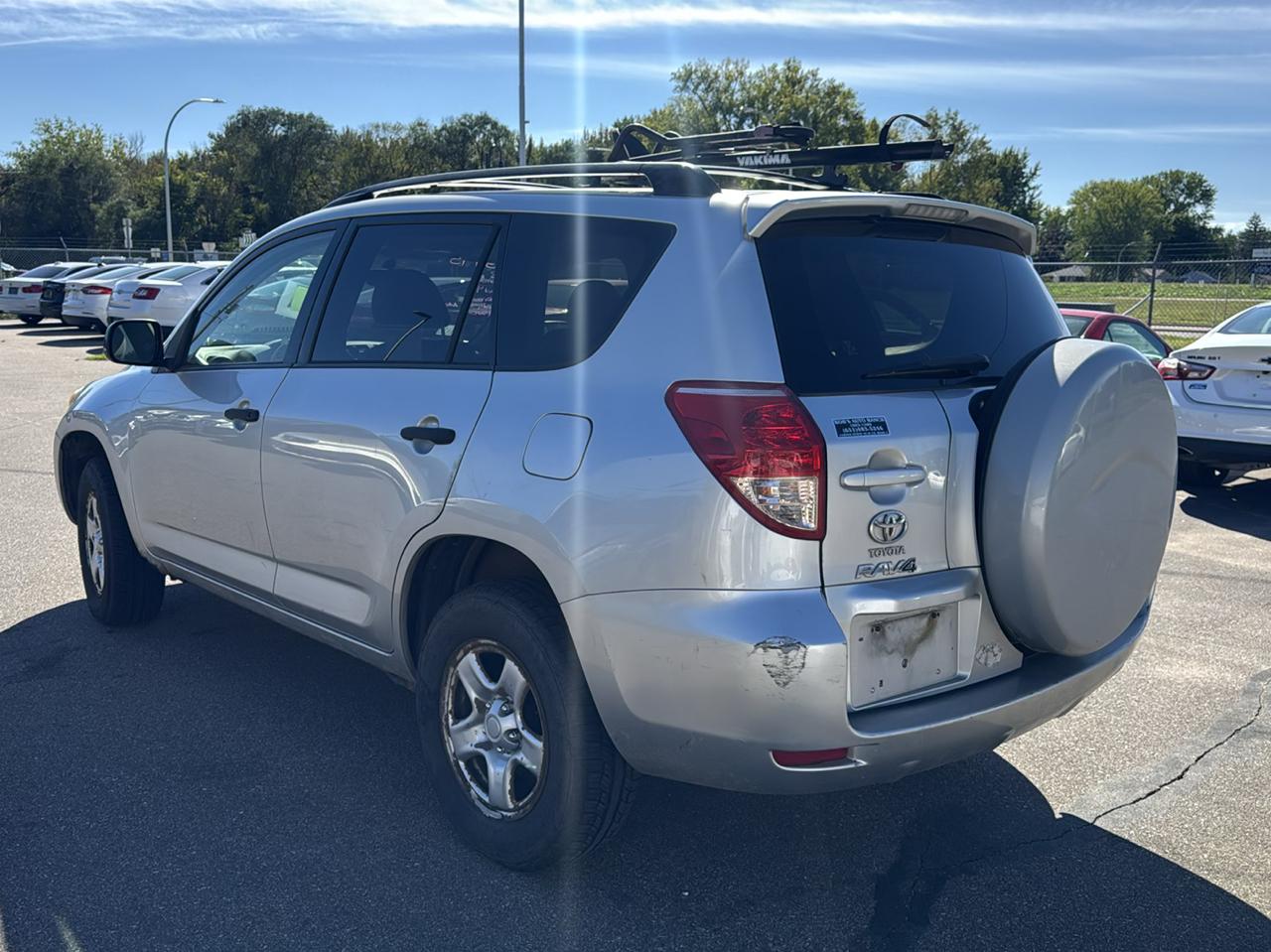 Toyota RAV4 2WD 4dr 4-cyl (Natl) 2007