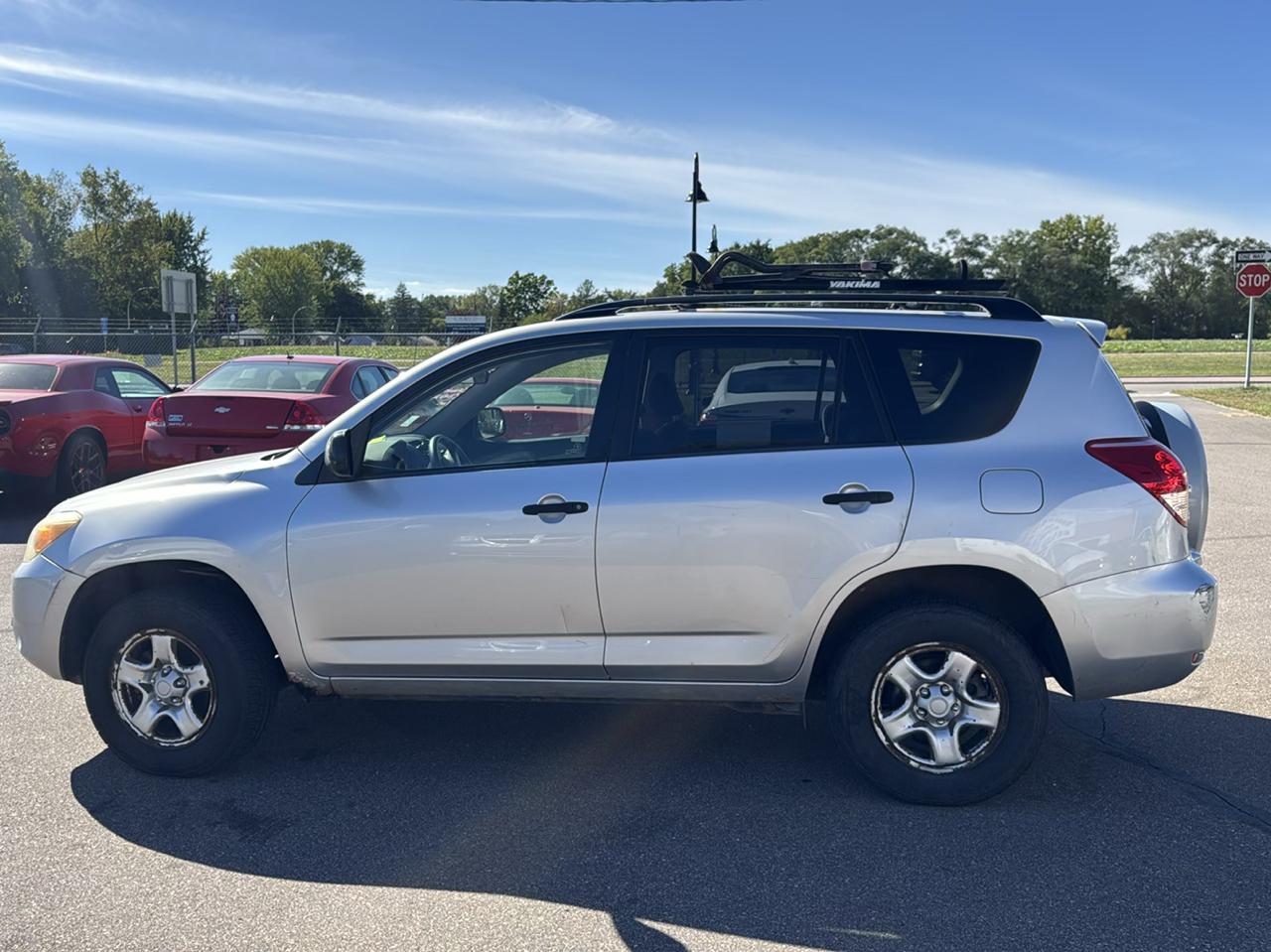 Toyota RAV4 2WD 4dr 4-cyl (Natl) 2007