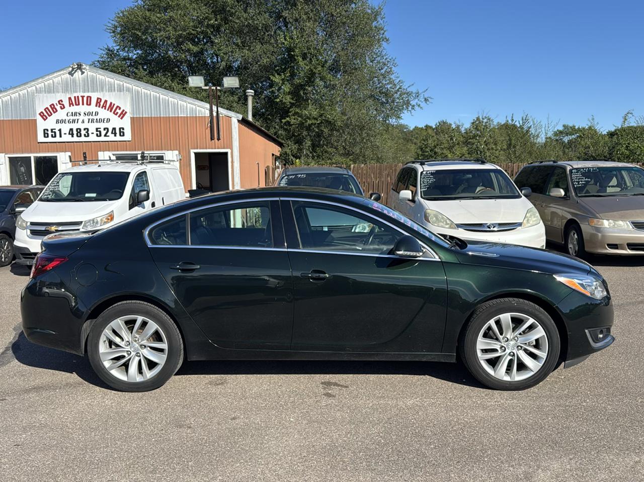 Buick Regal 4dr Sdn Premium II AWD 2016