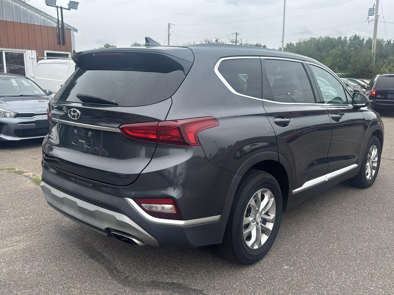 Hyundai Santa Fe SEL 2.4L Auto FWD 2020