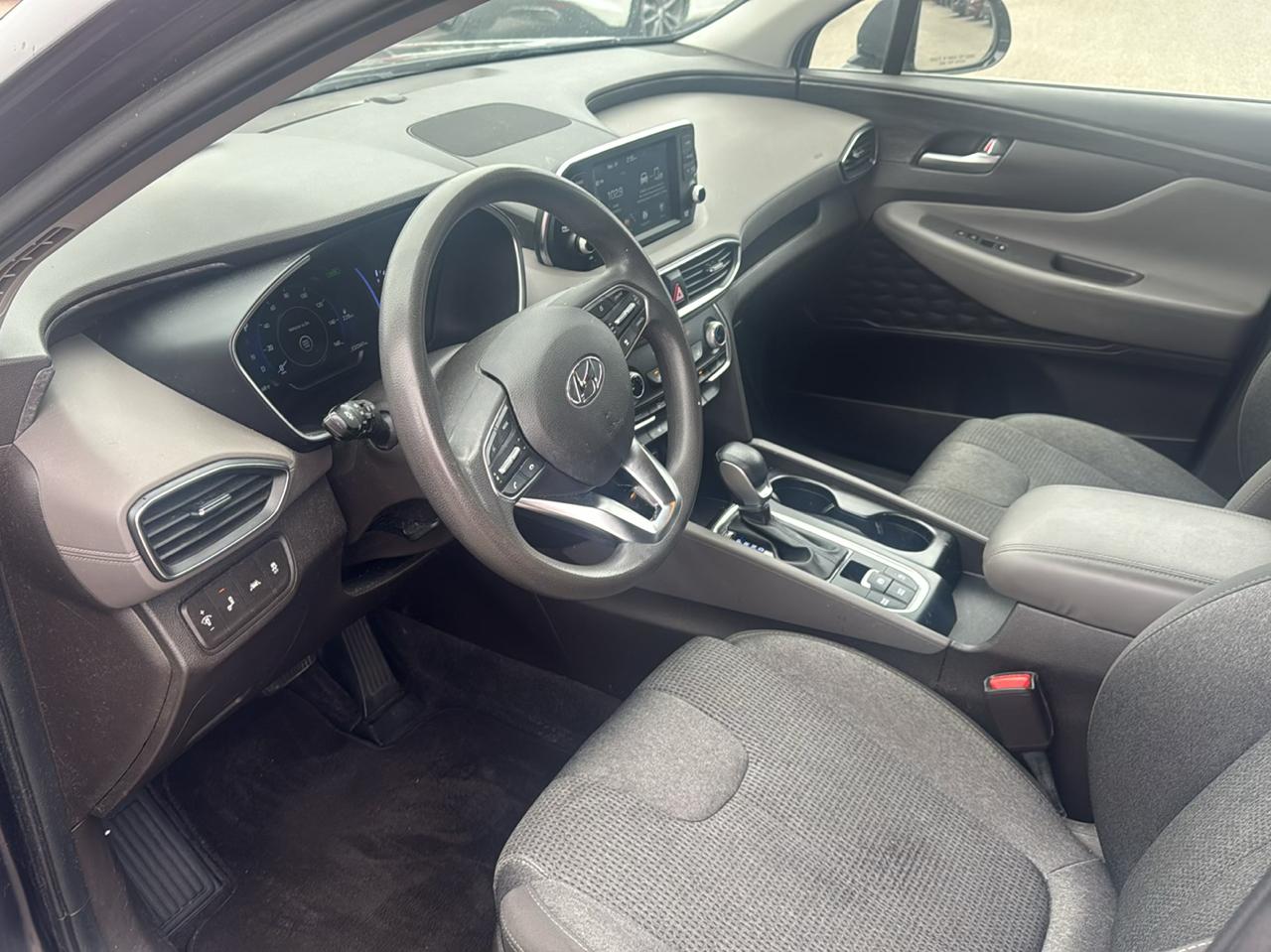 Hyundai Santa Fe SEL 2.4L Auto FWD 2020